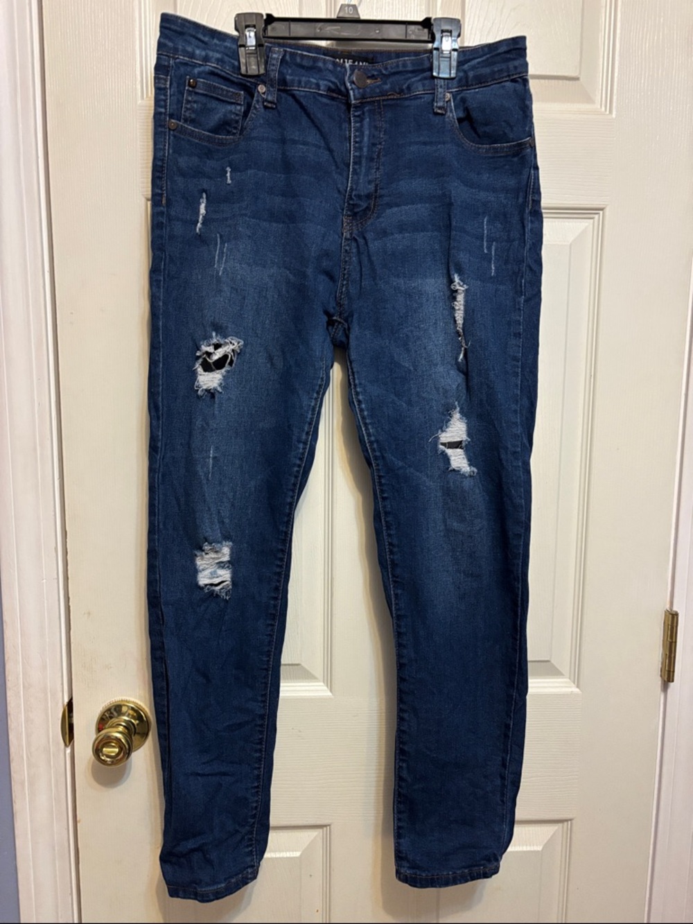 Women’s ENJEAN Distressed Skinny Jeans - 15